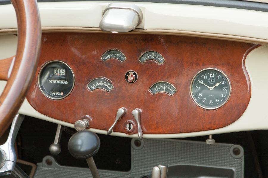Панель приборов Cadillac Series 314 Custom Phaeton (1155) 1926 года  (фото 8 из 29)